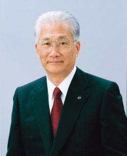 井巻久一.png